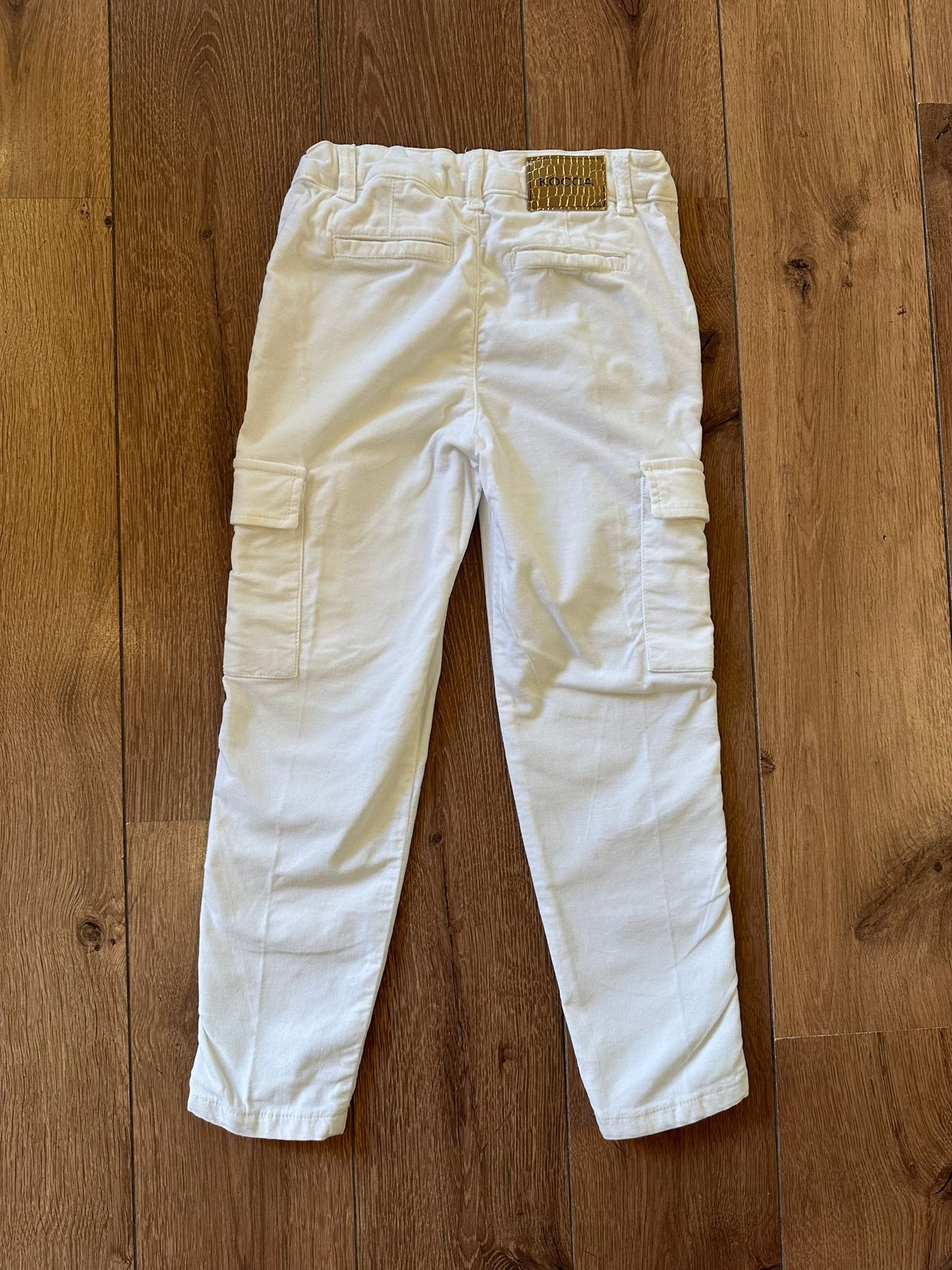 Kocca Pantalón terciopelo blanco