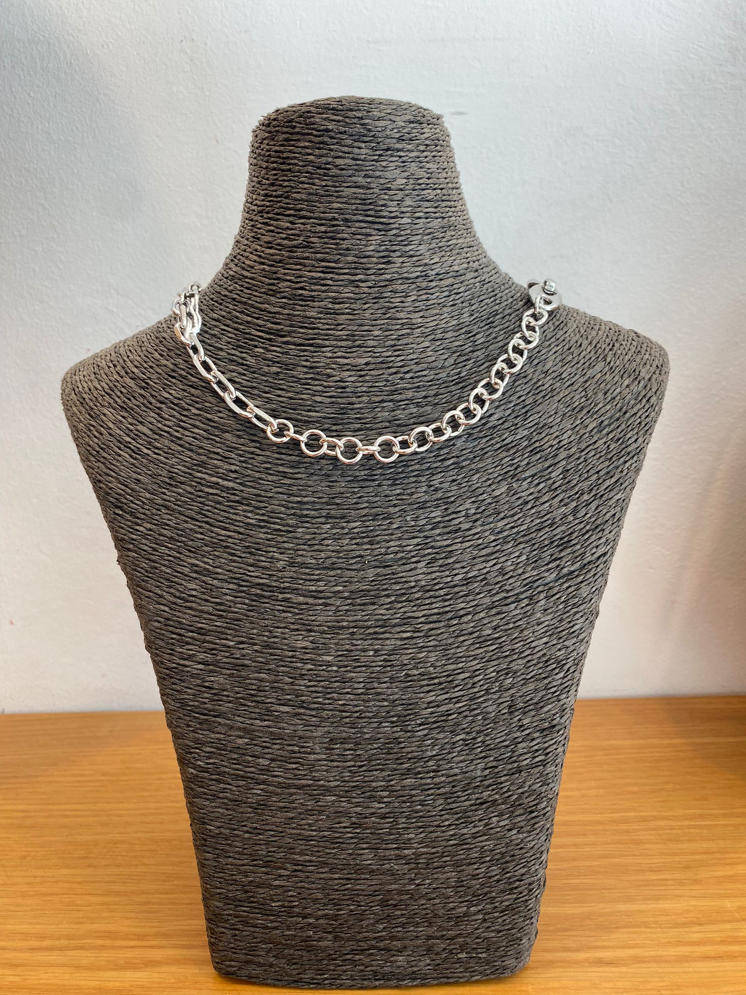 Icon Collar Taz plata - The Class Room
