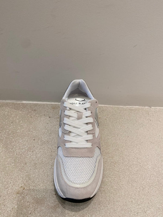 Voile Blanche Sneakers. Melany Suede